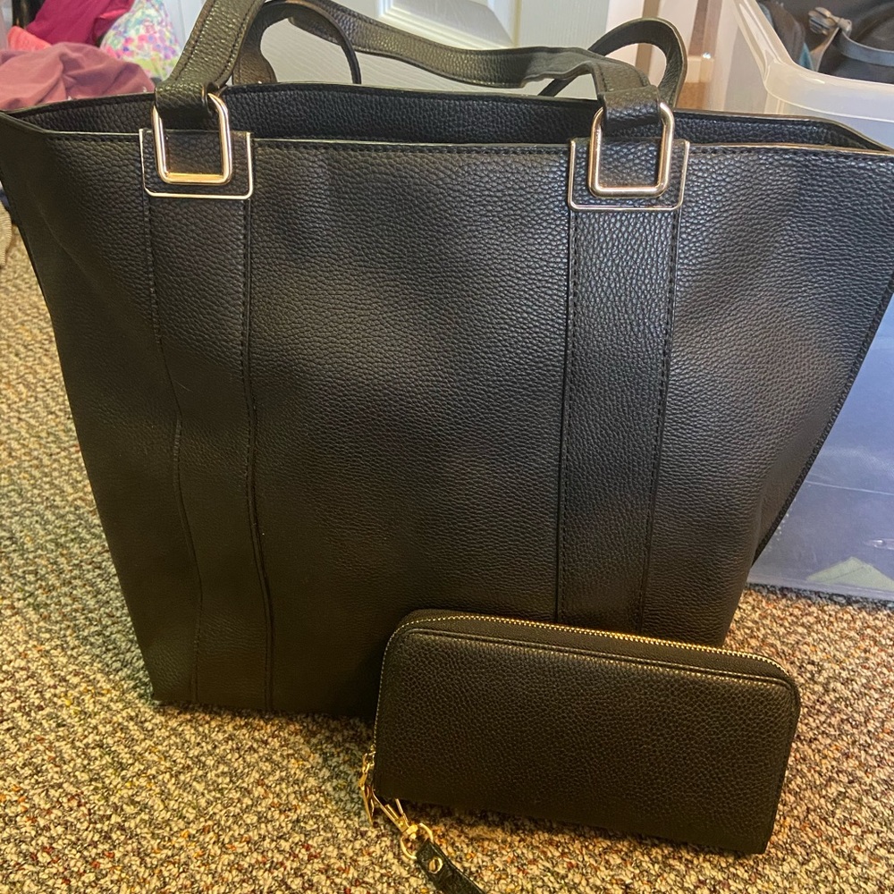 Black leather tote with NEW wristlet